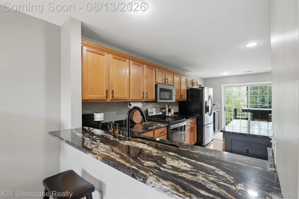 480 Village Lane Milford Village, MI 48381