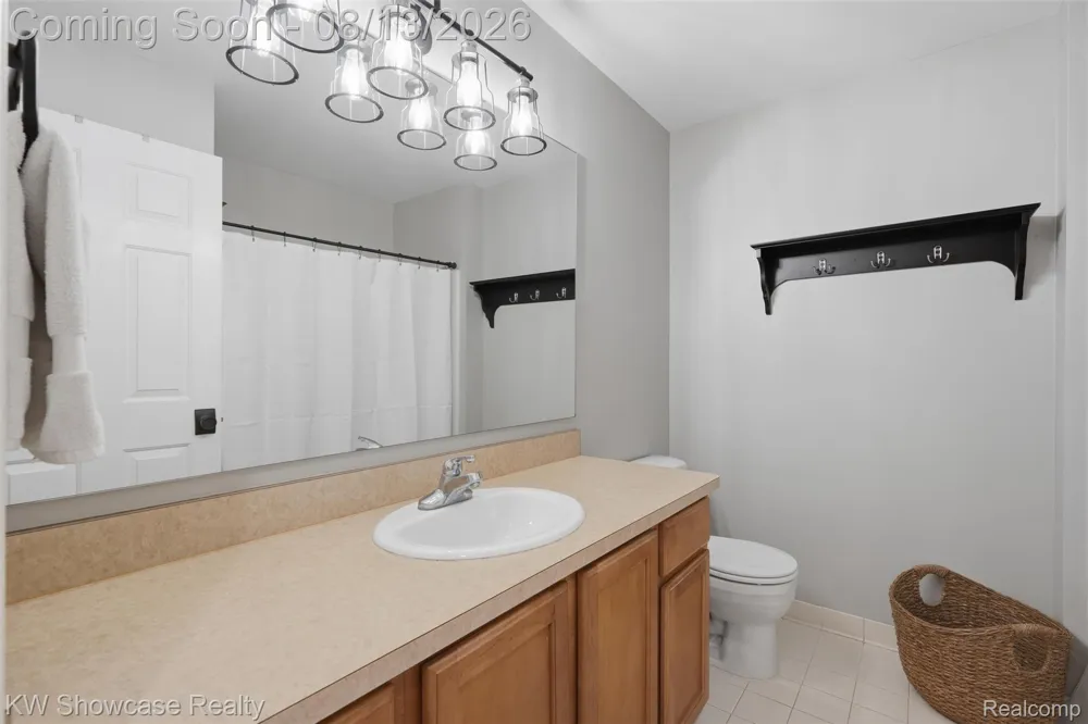 480 Village Lane Milford Village, MI 48381