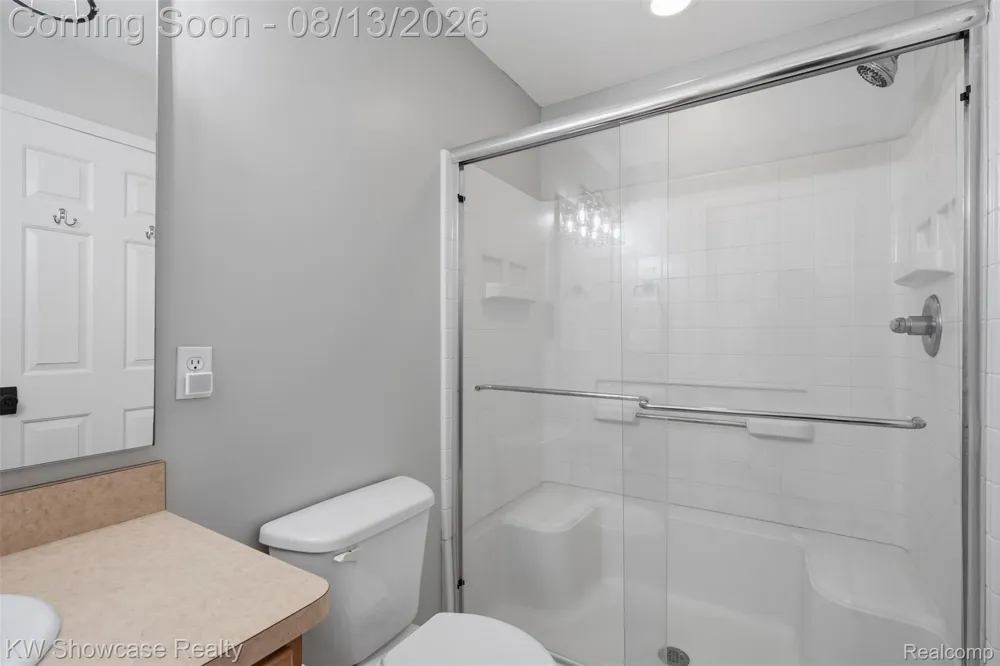 480 Village Lane Milford Village, MI 48381