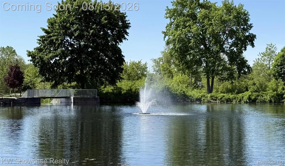 480 Village Lane Milford Village, MI 48381
