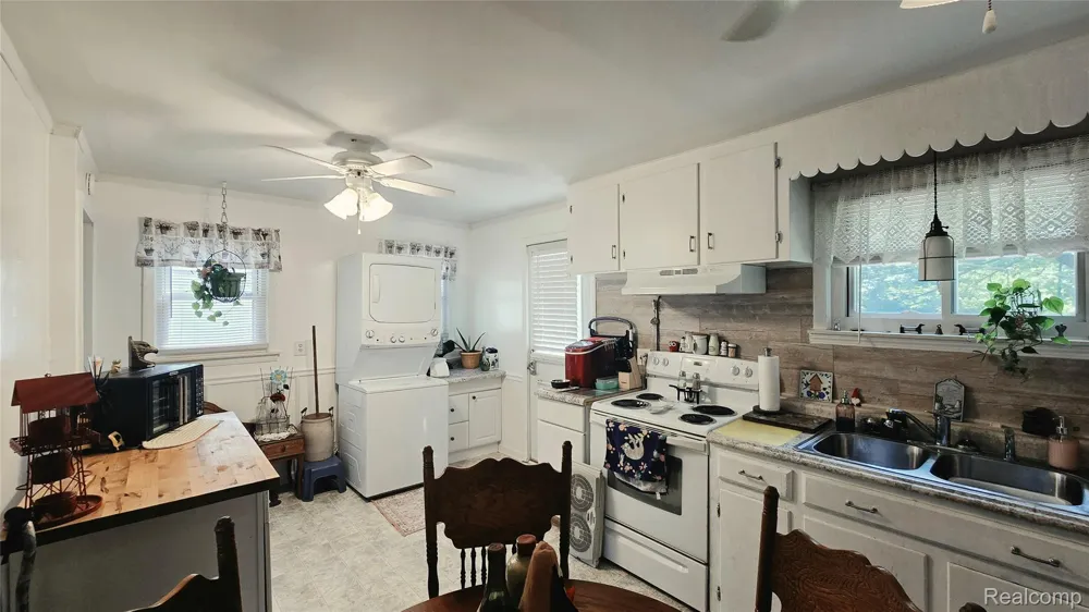 4677 Davidson Road Kimball Township, MI 48074