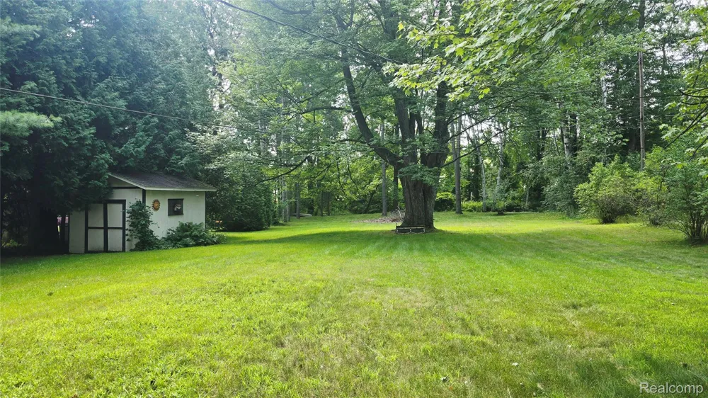 4677 Davidson Road Kimball Township, MI 48074