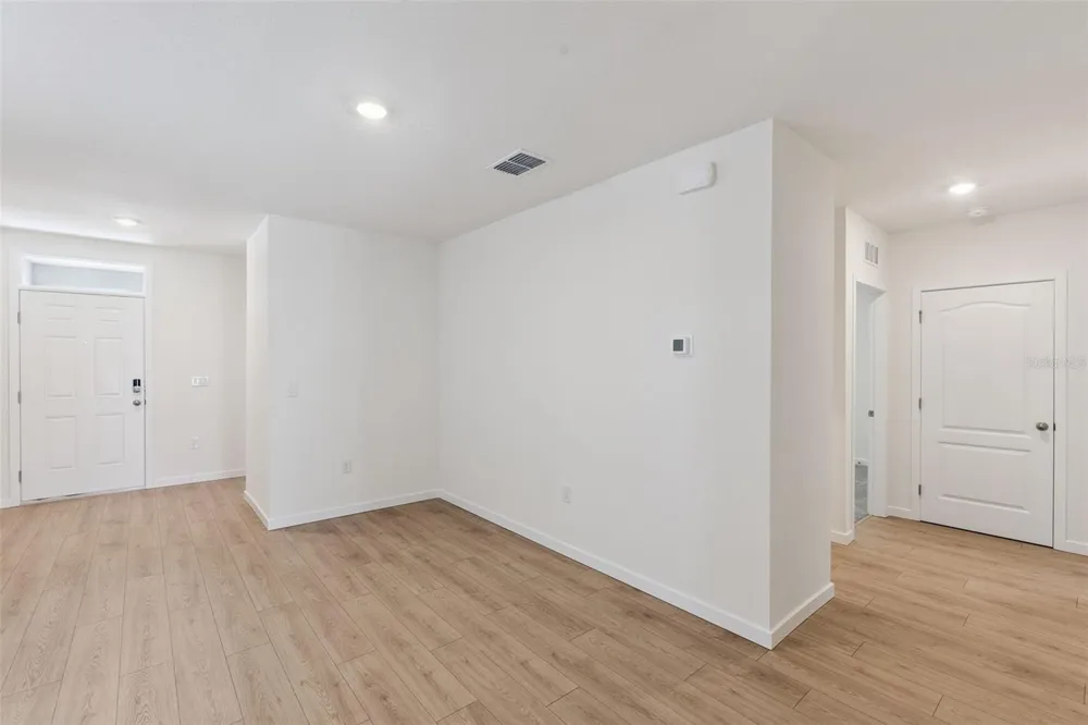 3301 SPINEYWOOD DRIVE Ocoee, FL 34761
