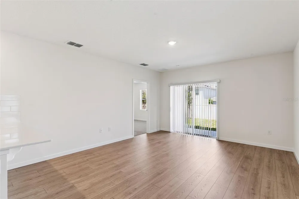 3301 SPINEYWOOD DRIVE Ocoee, FL 34761