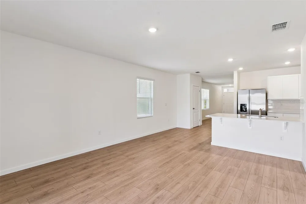 3301 SPINEYWOOD DRIVE Ocoee, FL 34761