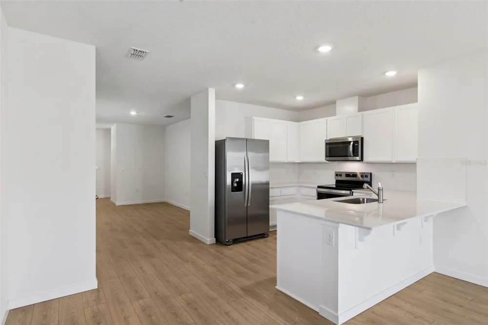 3301 SPINEYWOOD DRIVE Ocoee, FL 34761