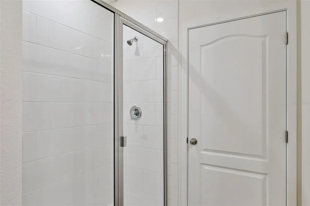 3301 SPINEYWOOD DRIVE Ocoee, FL 34761