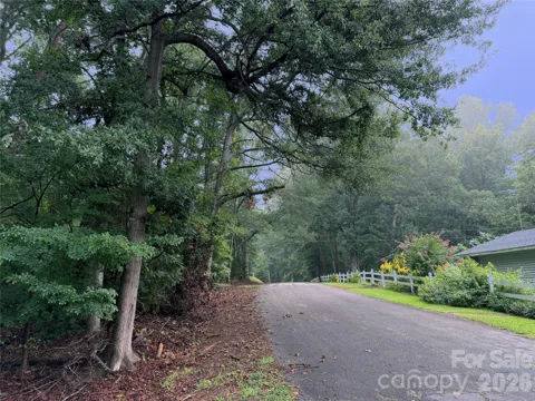 00 Whitt Road