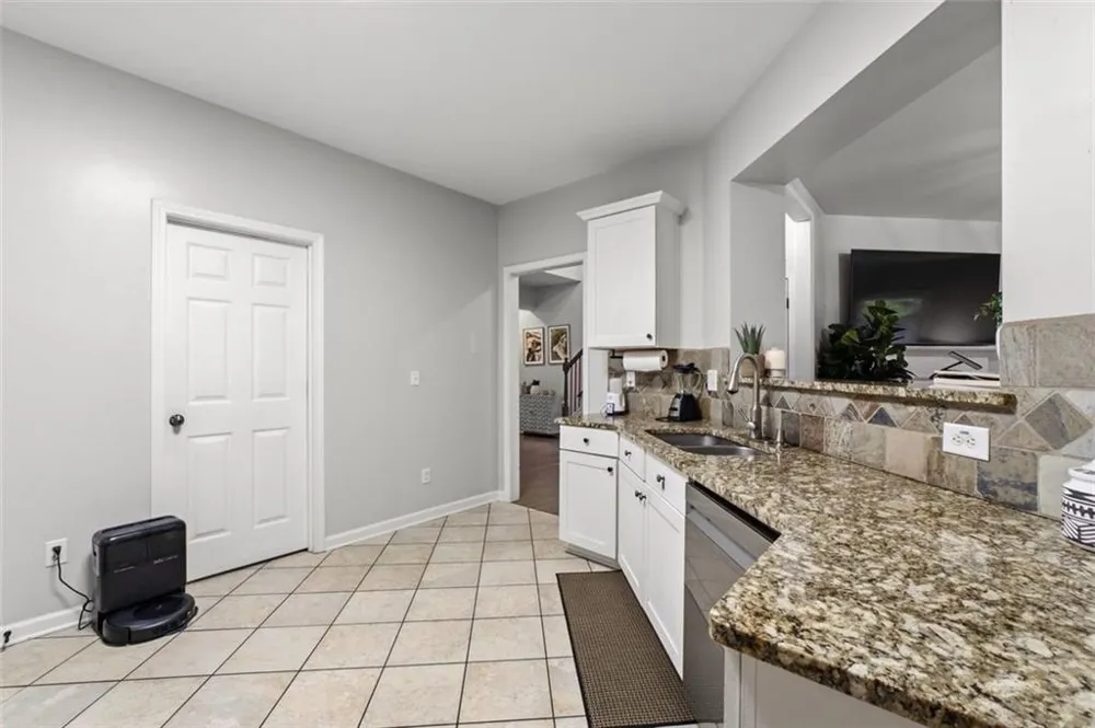 4922 Berkeley Oak Circle Peachtree Corners, GA 30092