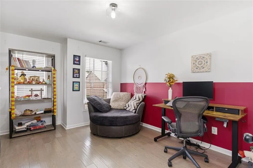 4922 Berkeley Oak Circle Peachtree Corners, GA 30092