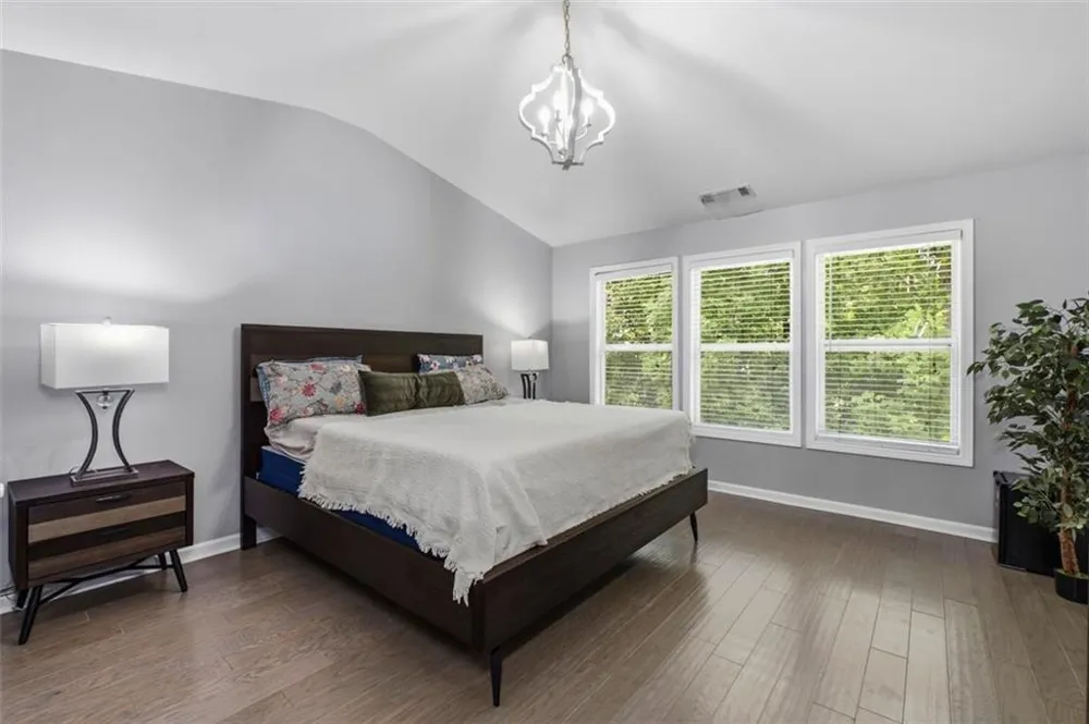 4922 Berkeley Oak Circle Peachtree Corners, GA 30092