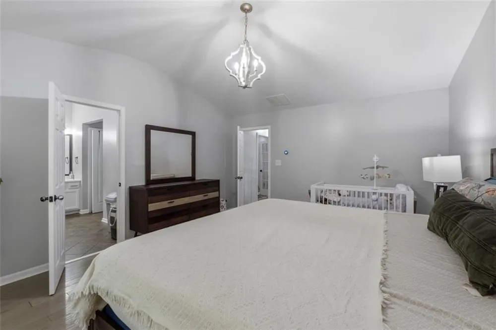 4922 Berkeley Oak Circle Peachtree Corners, GA 30092