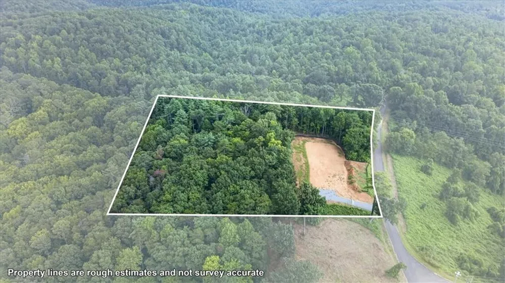 1395 Cowart Mountain Road Jasper, GA 30143