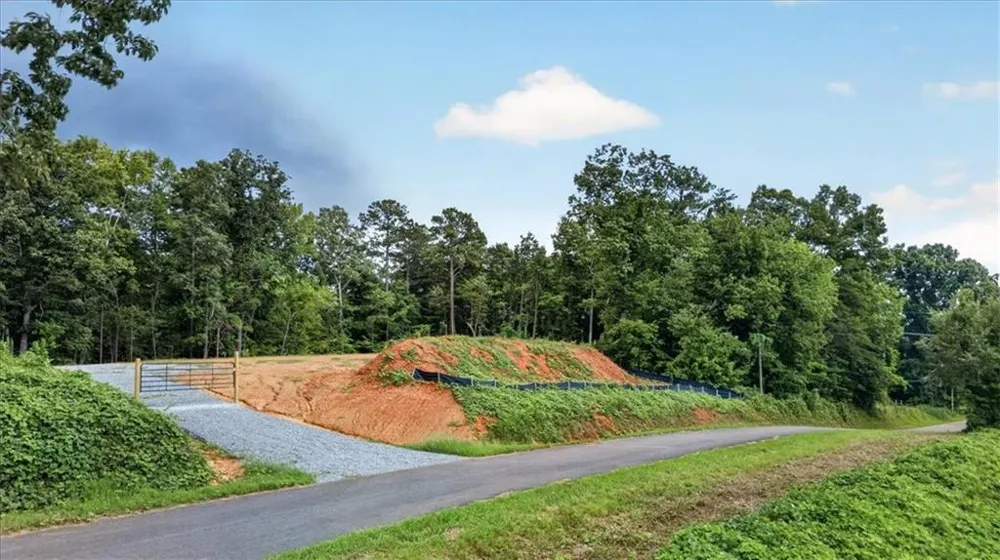 1395 Cowart Mountain Road Jasper, GA 30143