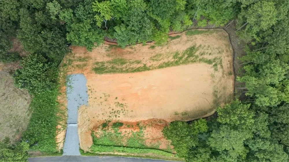 1395 Cowart Mountain Road Jasper, GA 30143