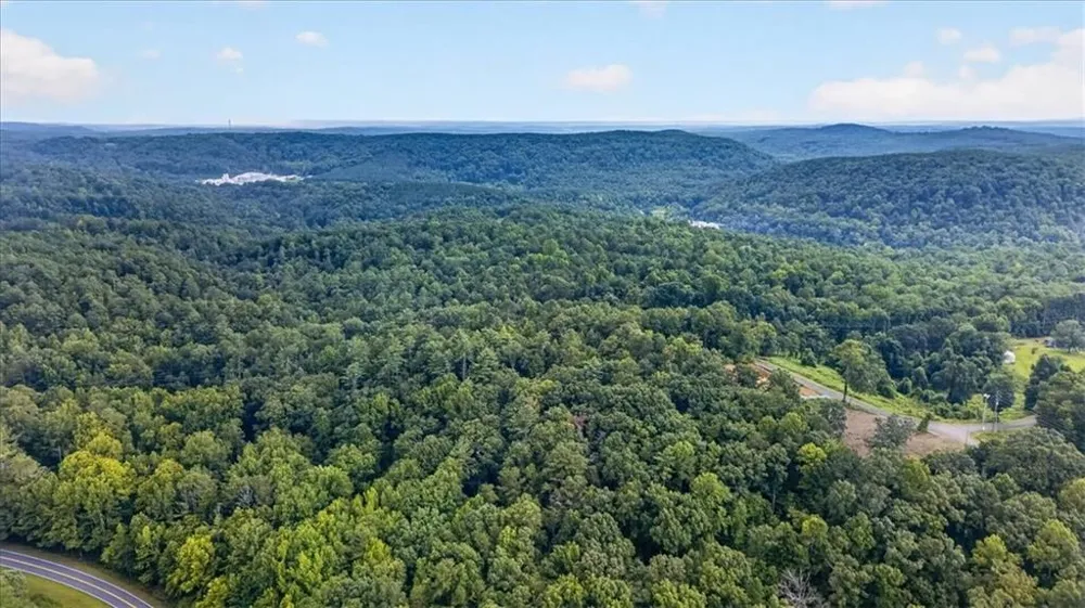 1395 Cowart Mountain Road Jasper, GA 30143