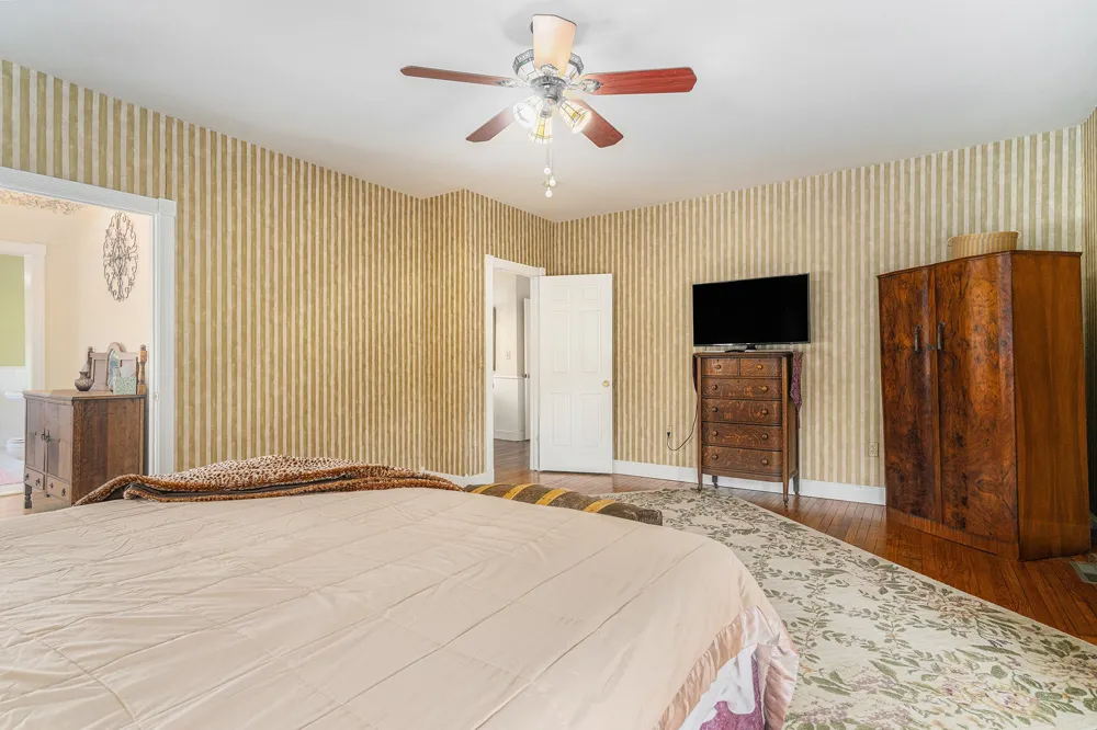 10454 E State Highway 6 Dublin, TX 76446
