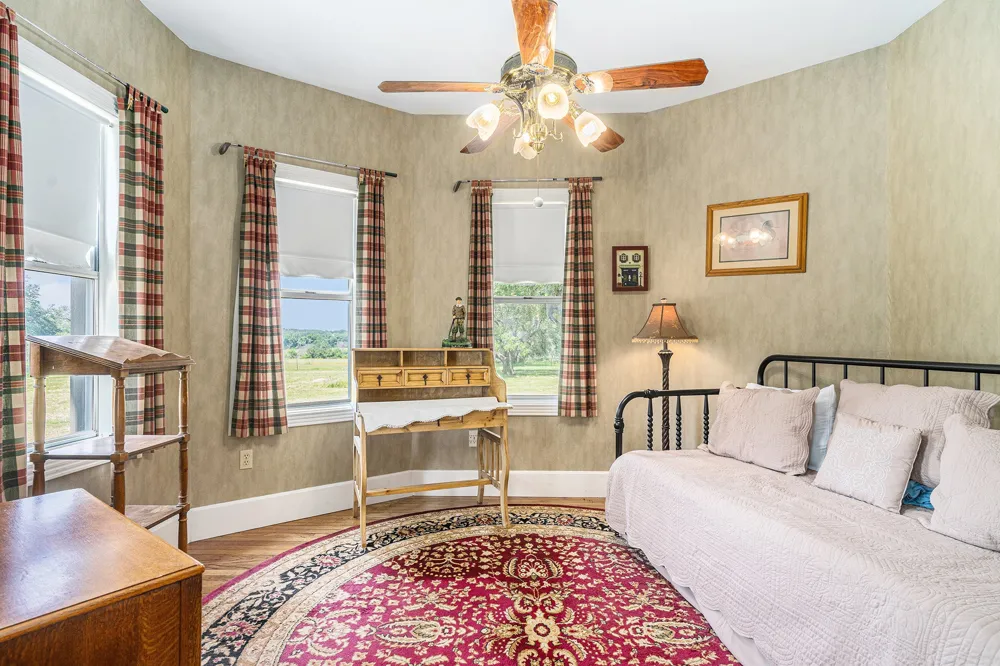 10454 E State Highway 6 Dublin, TX 76446