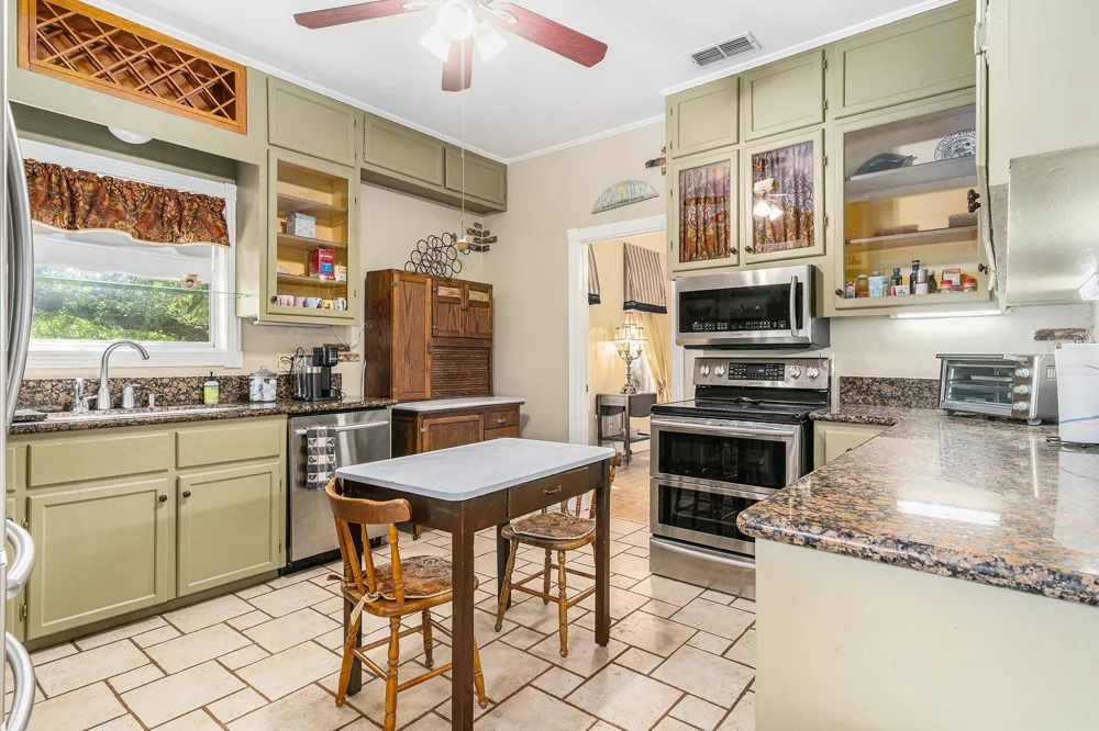 10454 E State Highway 6 Dublin, TX 76446