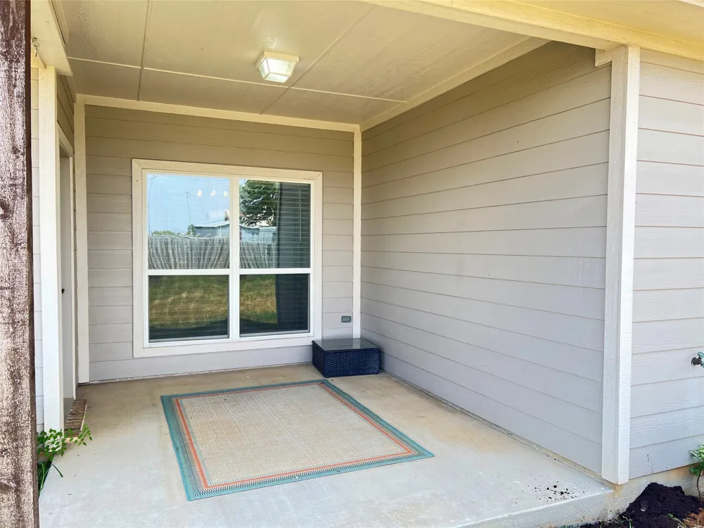 808 E Northside Drive Pilot Point, TX 76258