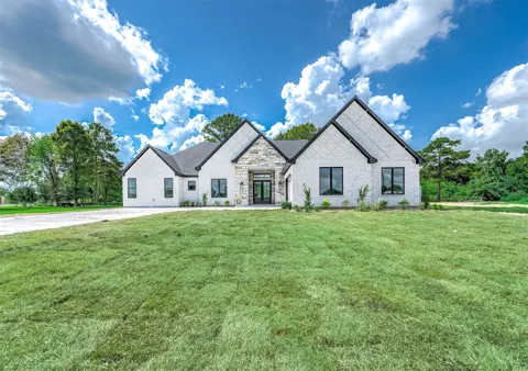 25 Private Road 6612