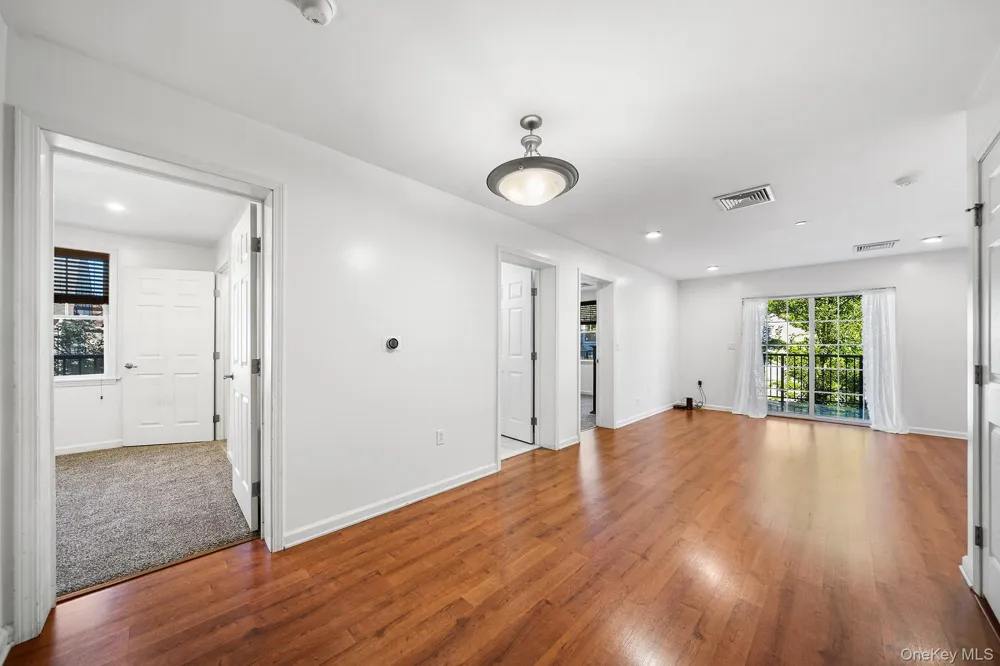 5 Minerva Place #2C White Plains, NY 10601