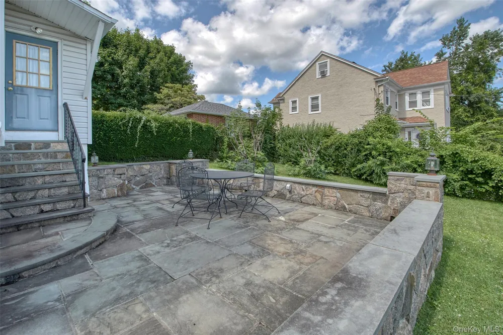 63 Thatcher Avenue Harrison, NY 10528