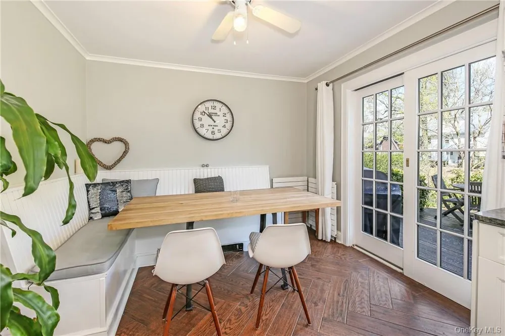 26 Earlwoode Drive White Plains, NY 10606