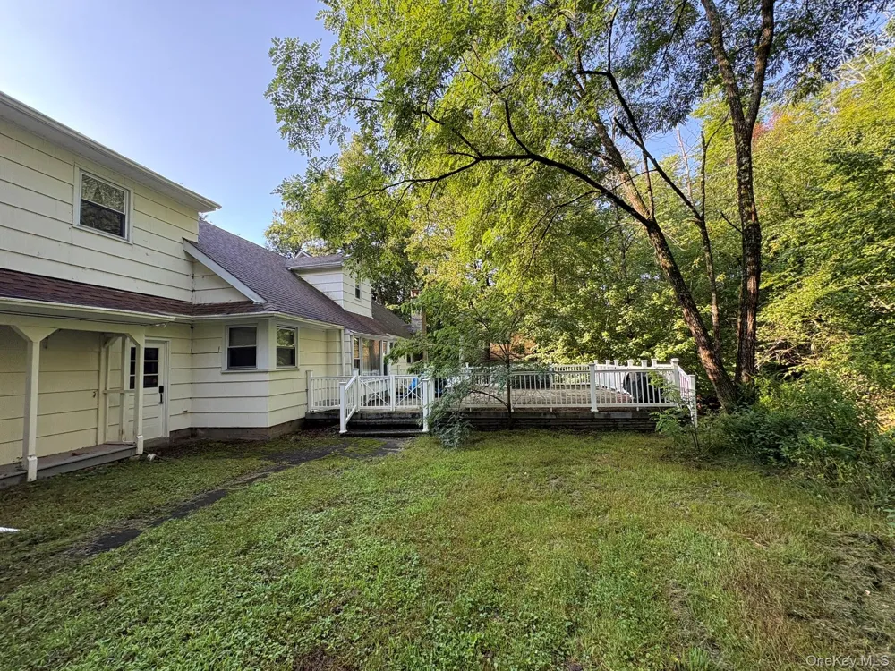 1360 Gulf Road Callicoon Center, NY 12724