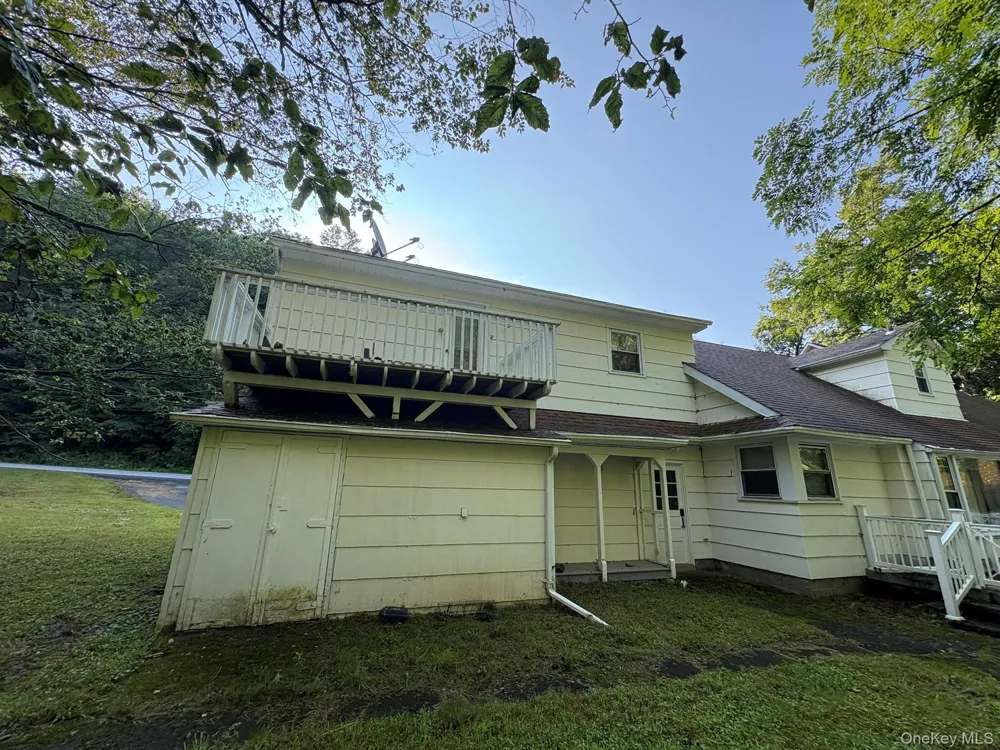 1360 Gulf Road Callicoon Center, NY 12724
