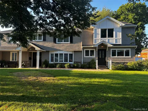 10 Evelyn Drive