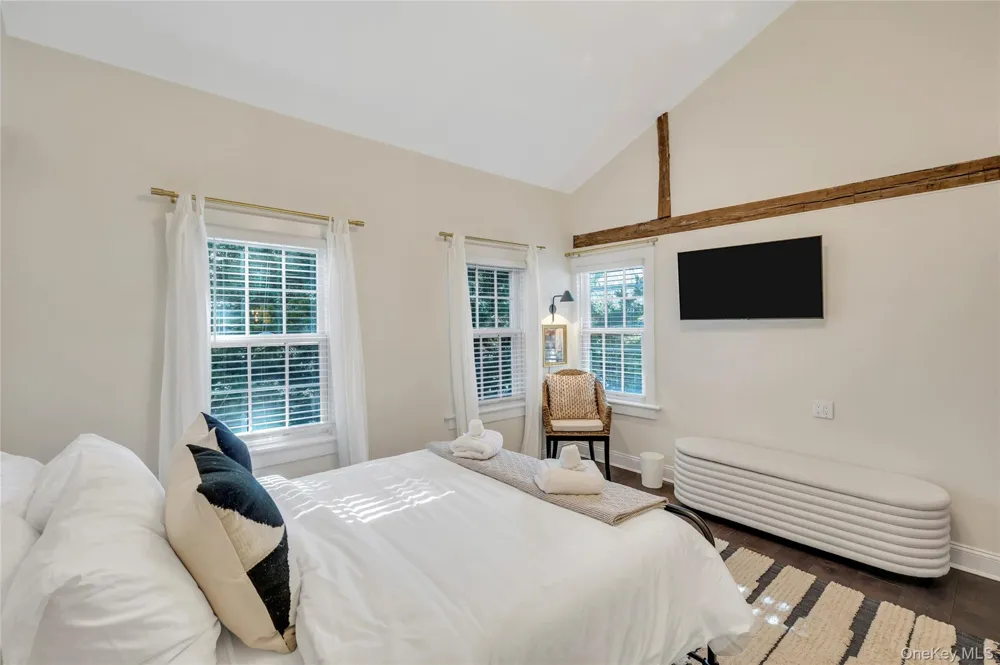 244 Main Street Southampton, NY 11968