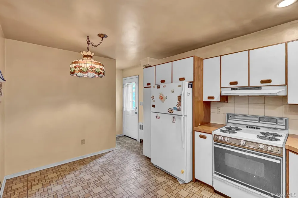 505 Leonard Boulevard New Hyde Park, NY 11040