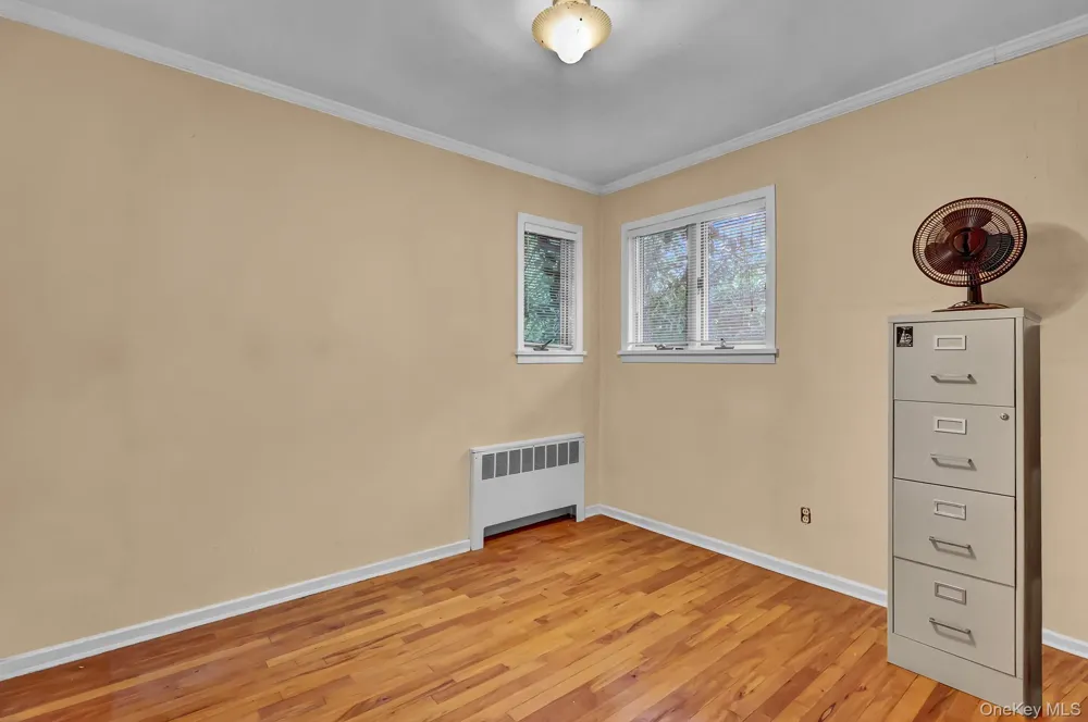 505 Leonard Boulevard New Hyde Park, NY 11040