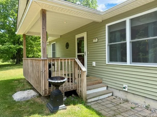 517 Crescent Avenue Highland, NY 12528