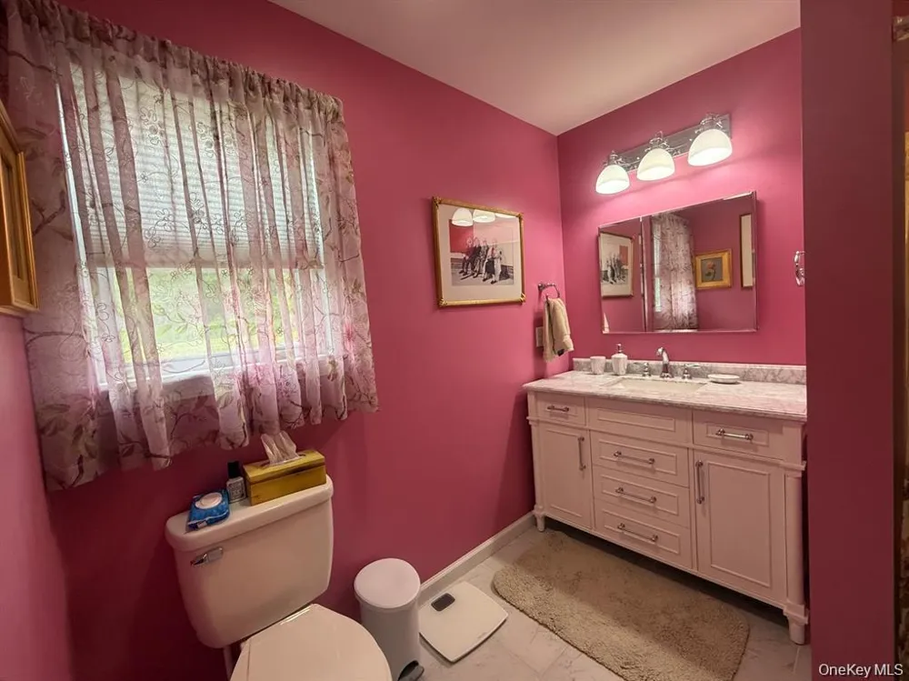 517 Crescent Avenue Highland, NY 12528