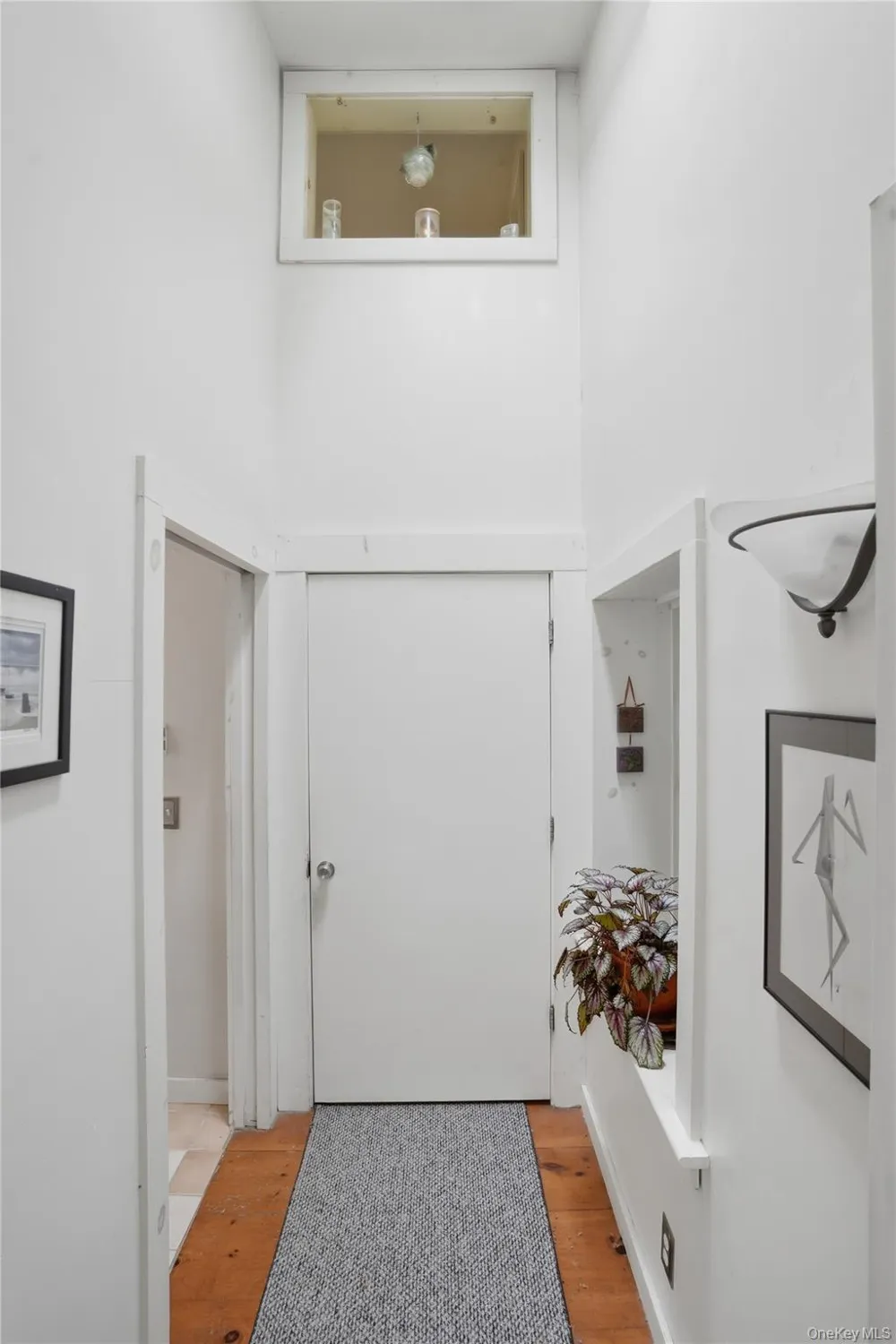 574 State Route 32 Esopus, NY 12561