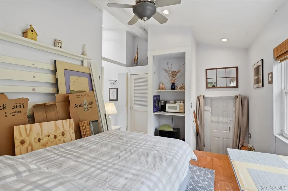 574 State Route 32 Esopus, NY 12561