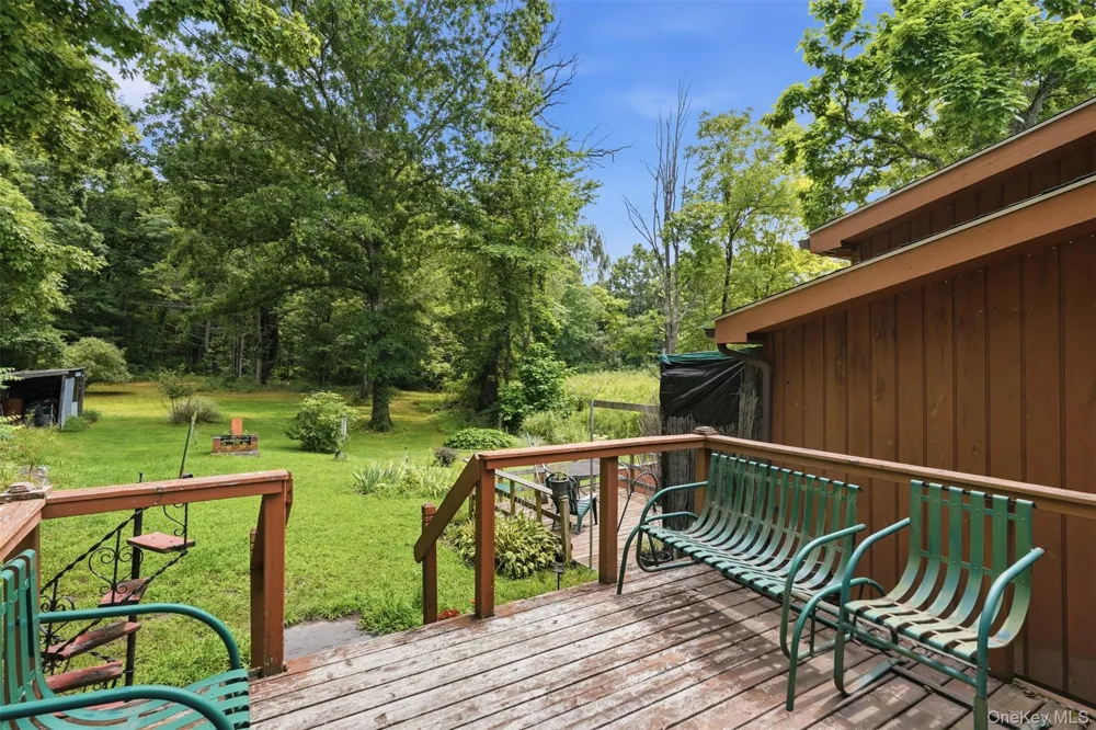574 State Route 32 Esopus, NY 12561