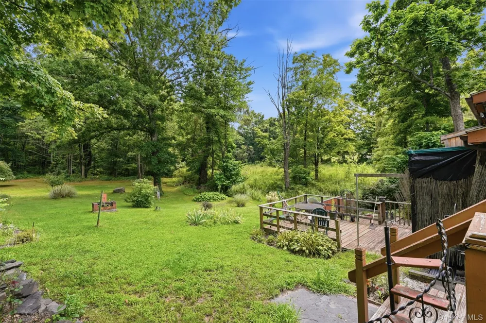 574 State Route 32 Esopus, NY 12561