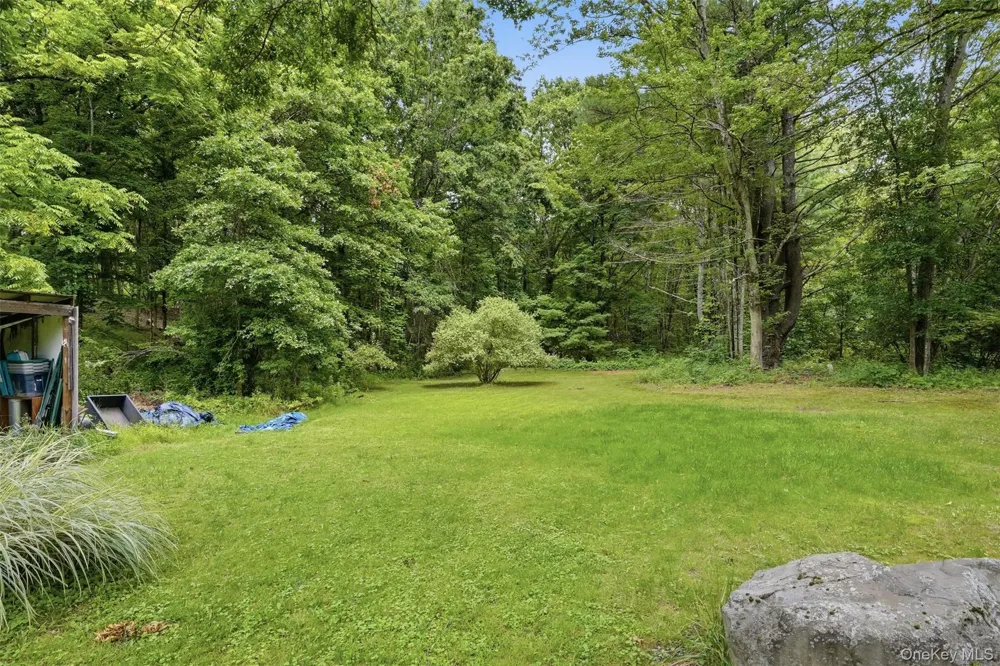 574 State Route 32 Esopus, NY 12561