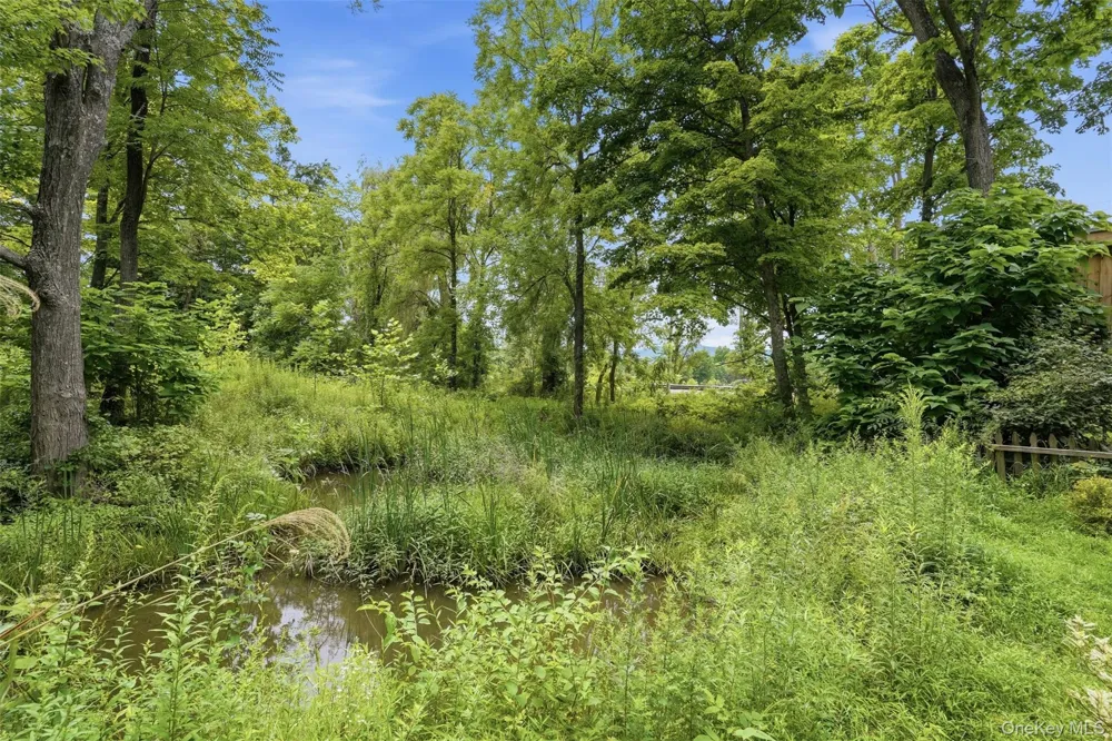 574 State Route 32 Esopus, NY 12561