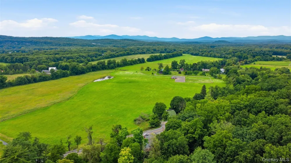 574 State Route 32 Esopus, NY 12561