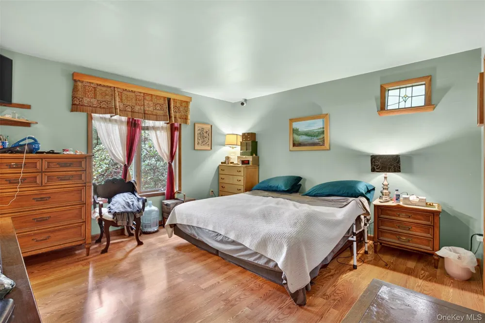 41 Penny Lane Highland, NY 12528