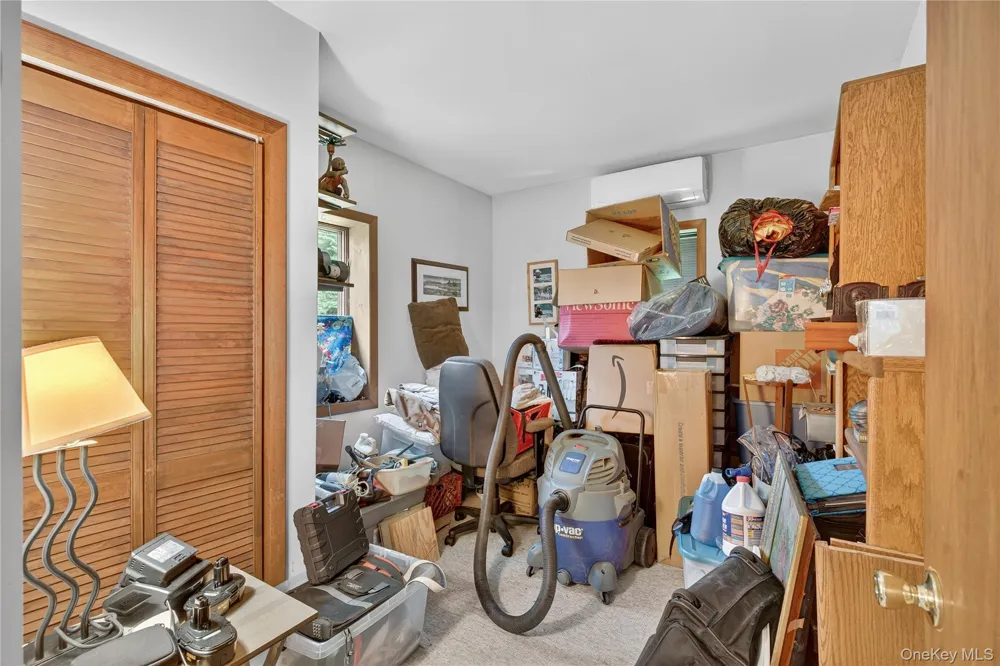 41 Penny Lane Highland, NY 12528