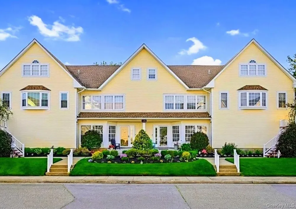226 Westside Avenue #B Freeport, NY 11520