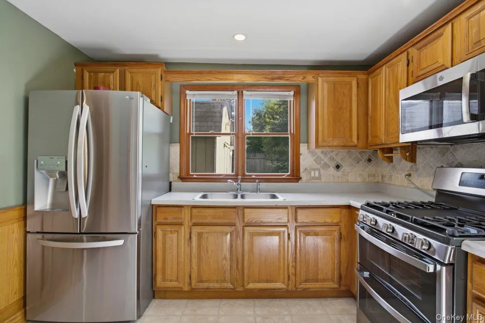 7 Dolfinger Lane Fishkill, NY 12524