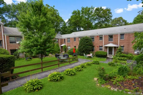 64 Rockledge Road Rockledge #2B