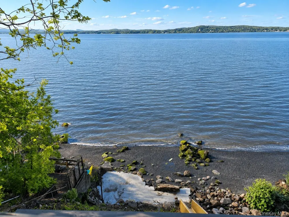 46 Riverside Avenue Haverstraw, NY 10927