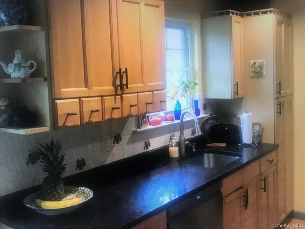 19 Reynolds Shoreham, NY 11786